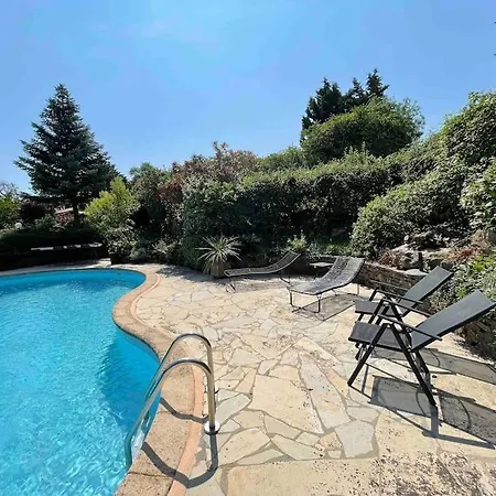 Vila Le Jardin De La Cite Carcassonne