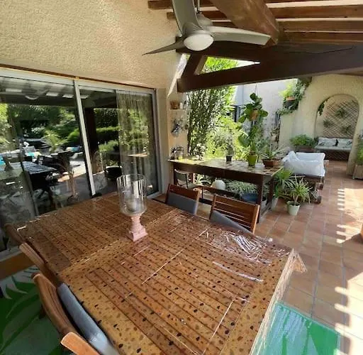 Le Jardin De La Cite