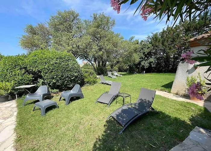 빌라 Le Jardin De La Cite