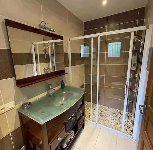 Le Jardin De La Cite 빌라